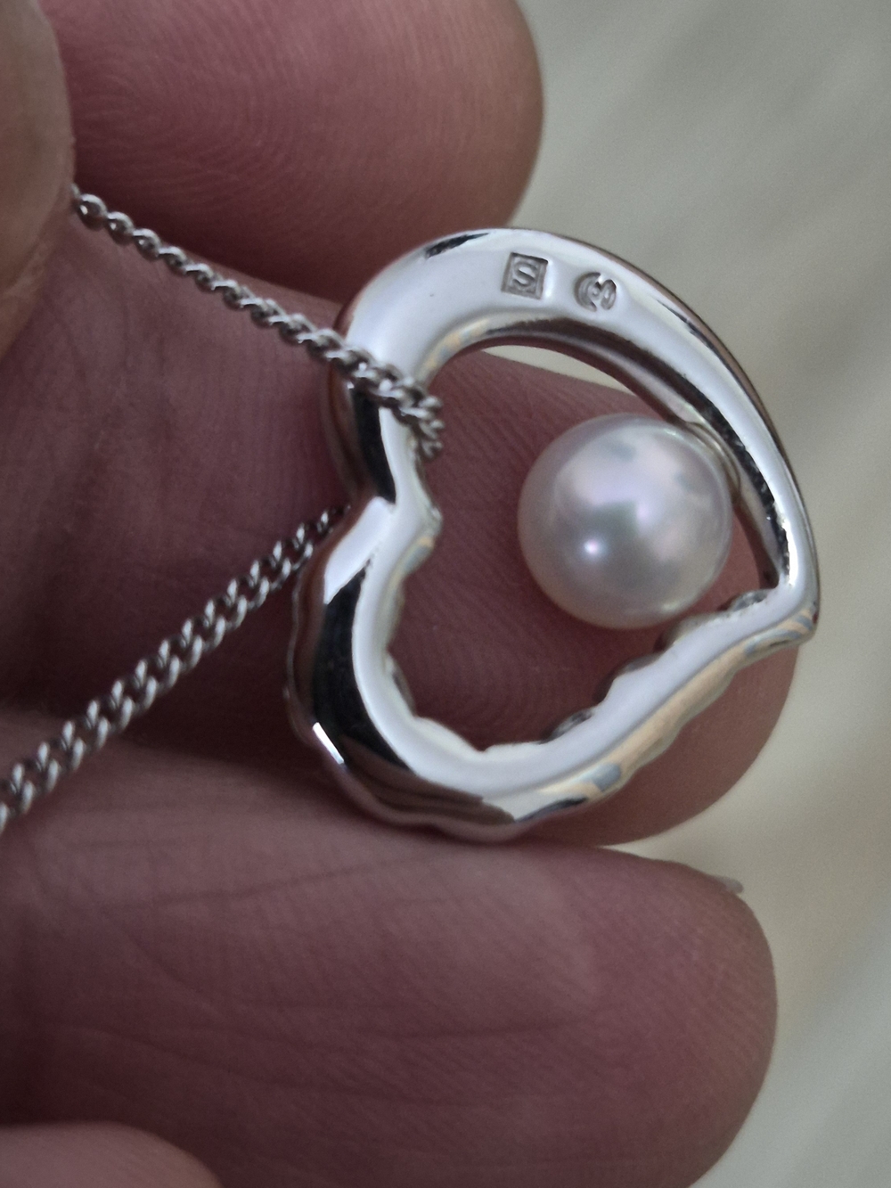 Sterling Silver Heart Pendant Necklace with Akoya Pearl - Picture 4 of 4